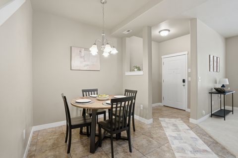 Tiny photo for 1159 N MOUNTAINVIEW PASEO N, Farmington, UT 84025 (MLS # 2152112)