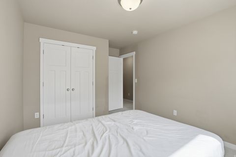 Tiny photo for 1159 N MOUNTAINVIEW PASEO N, Farmington, UT 84025 (MLS # 2152112)