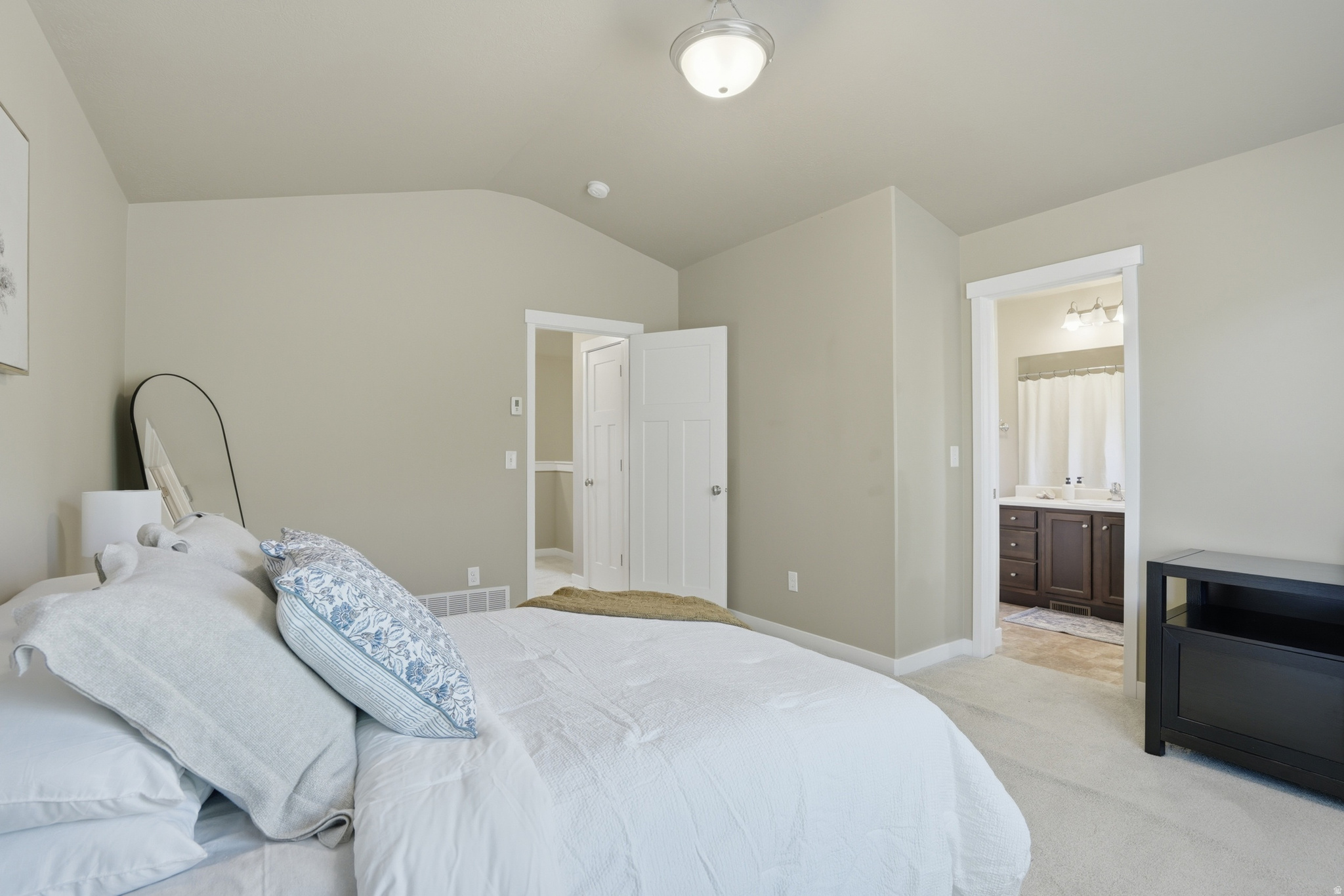 FARMINGTON CROSSING - Residential