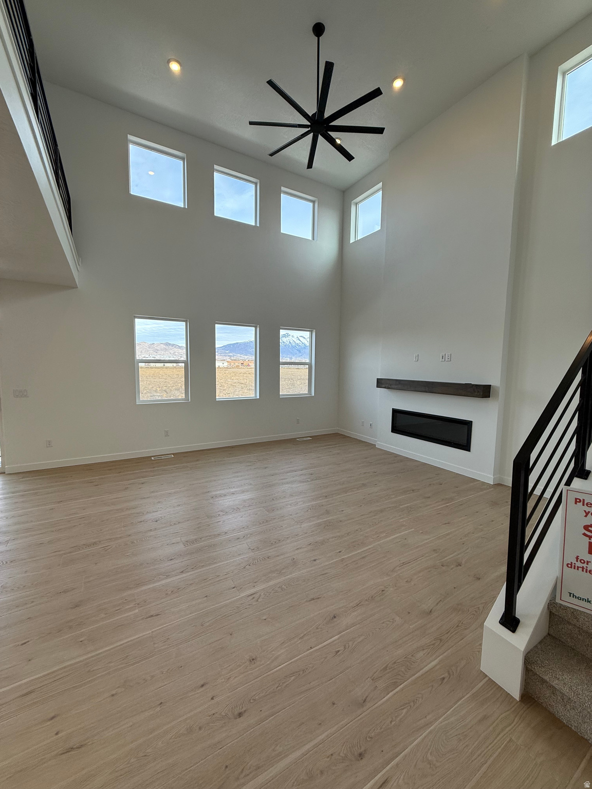 FREEDOM VIEW COVE - Residential