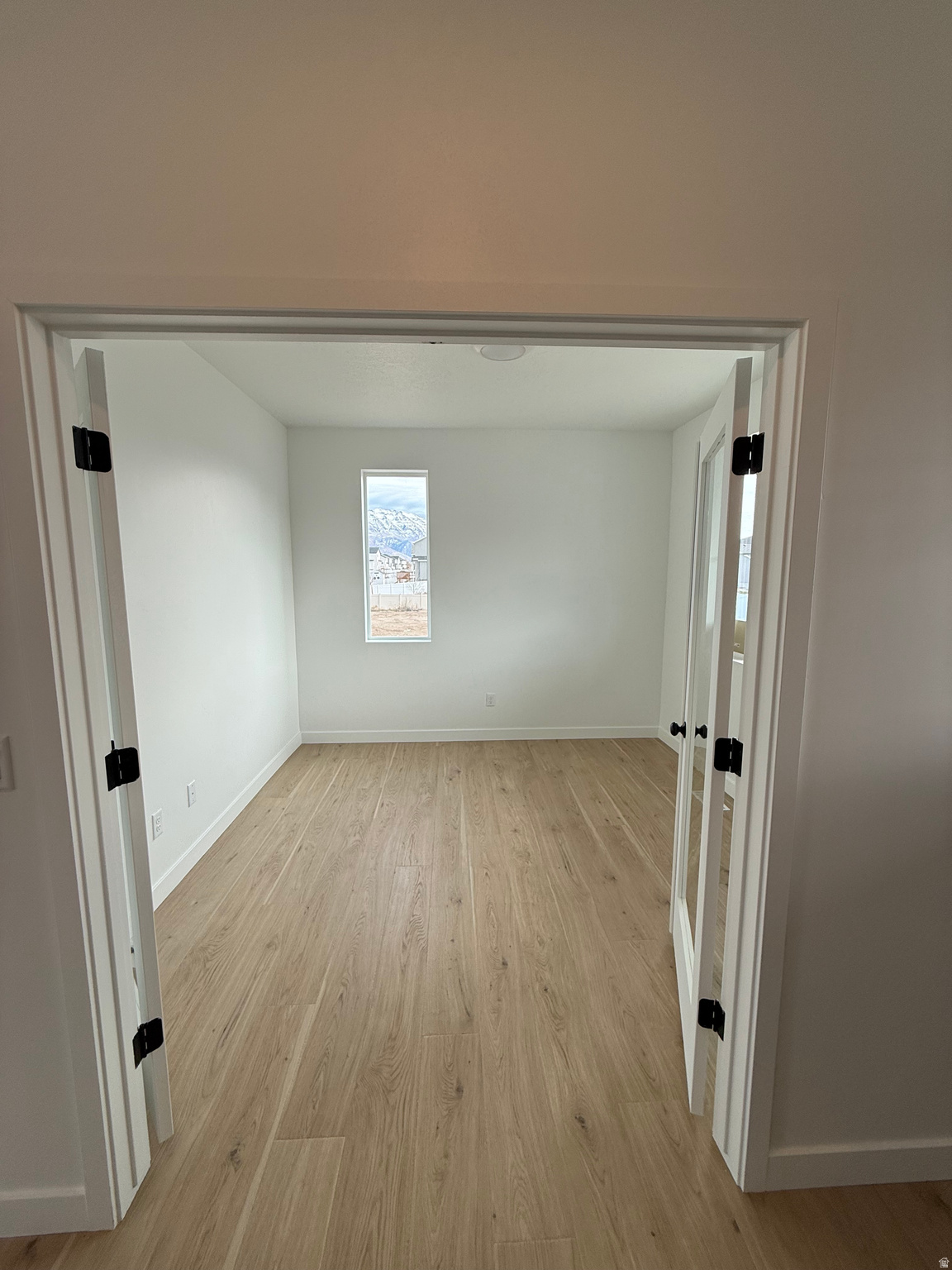 FREEDOM VIEW COVE - Residential