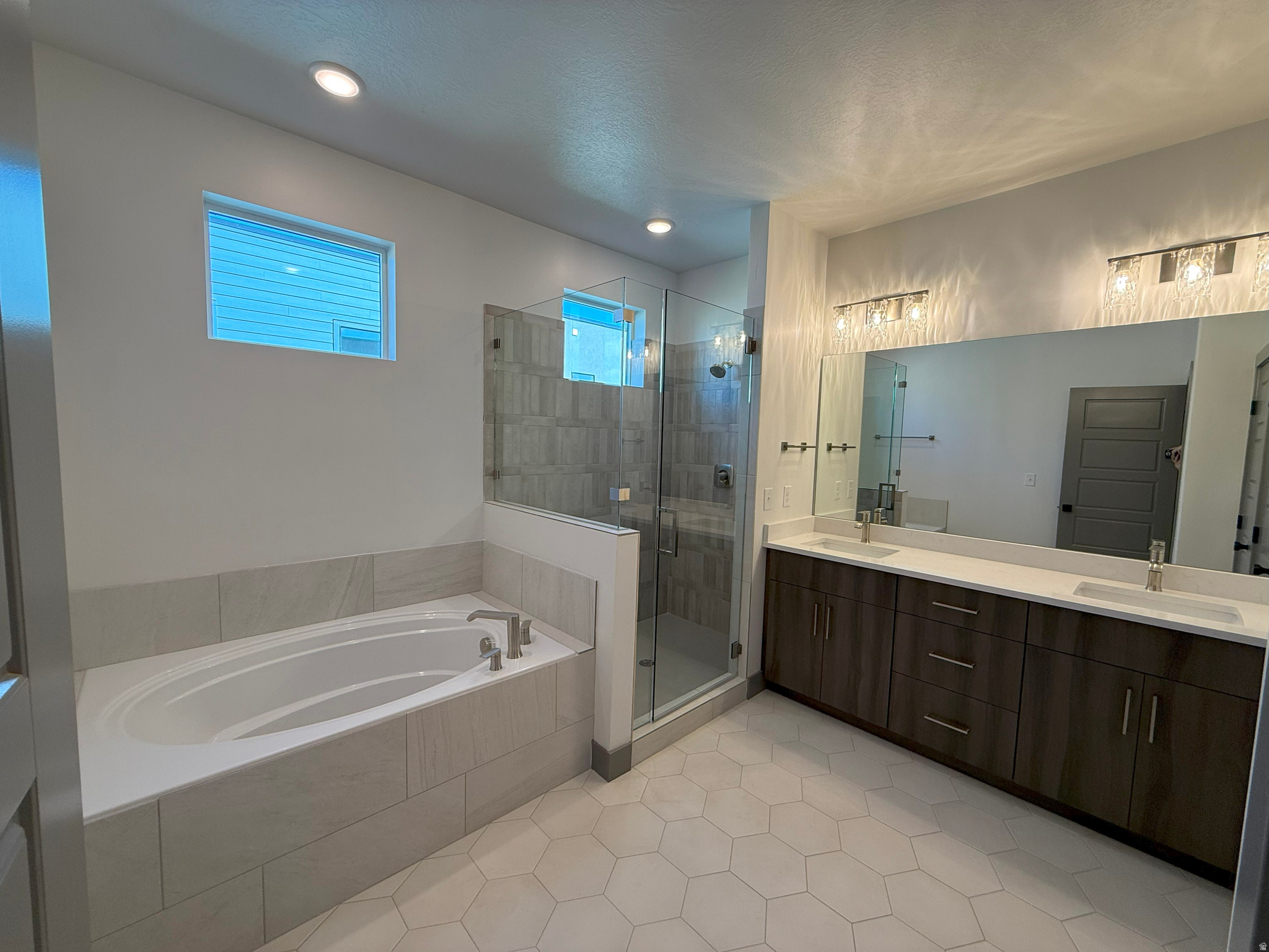 SOMERSET VILLAS AT COOK'S CORNER - Residential