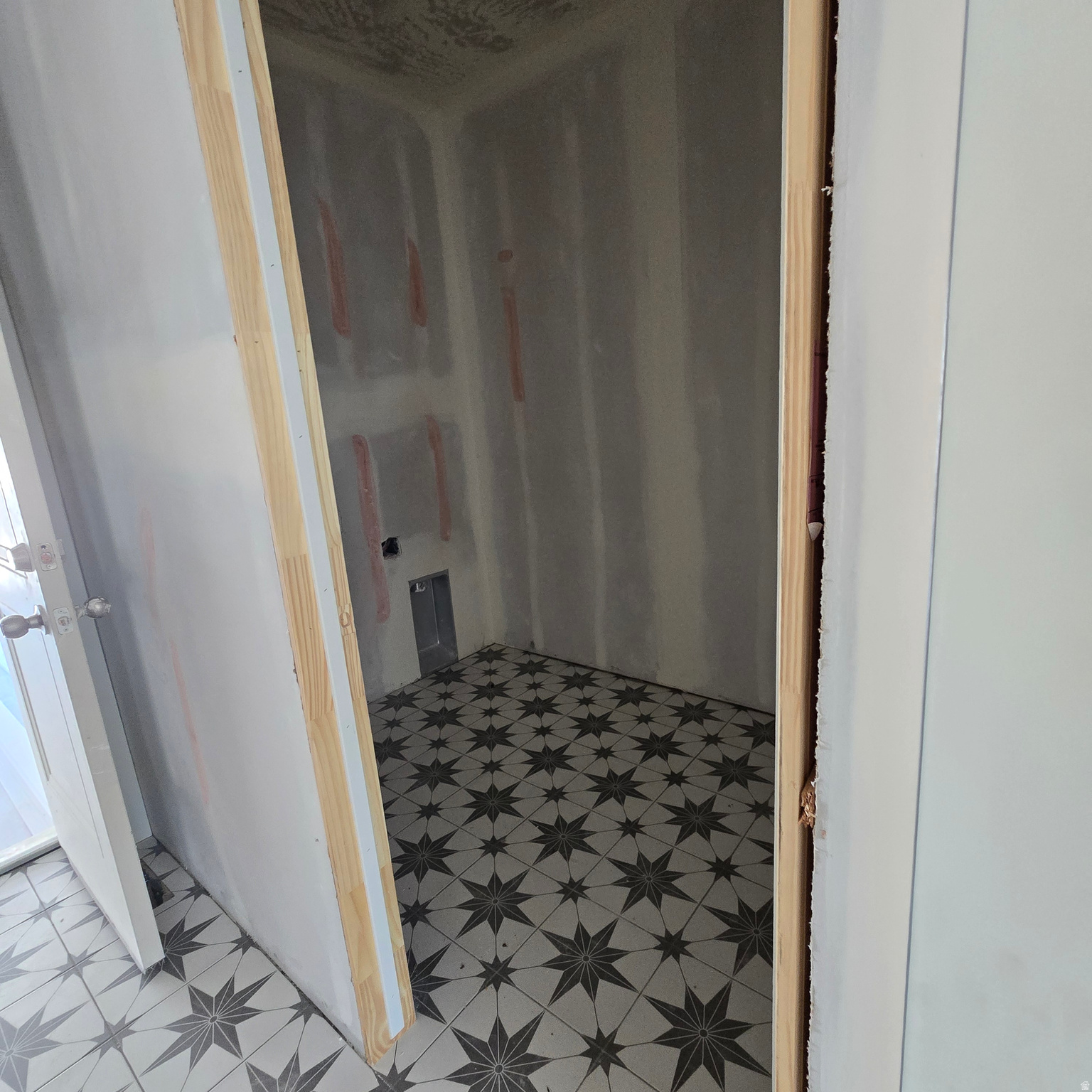 8035 N PARK MEADOW LN 2