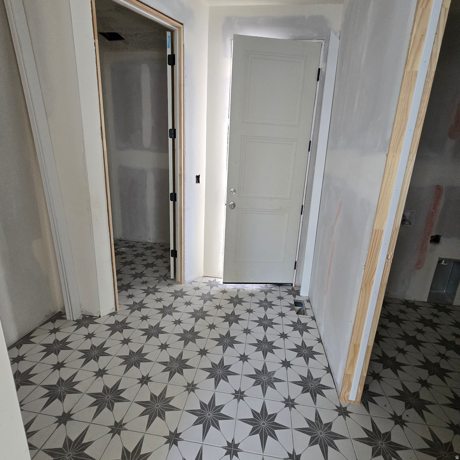 8035 N PARK MEADOW LN 2