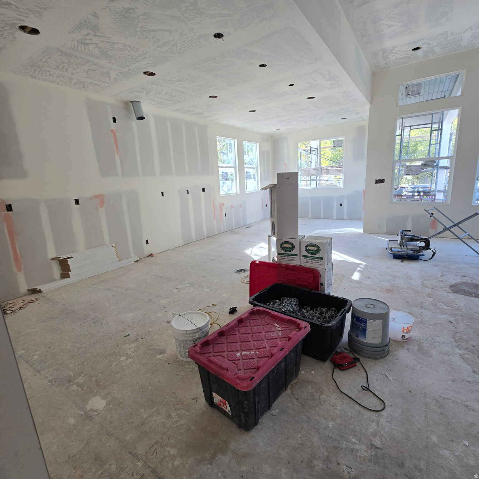 8035 N PARK MEADOW LN 2