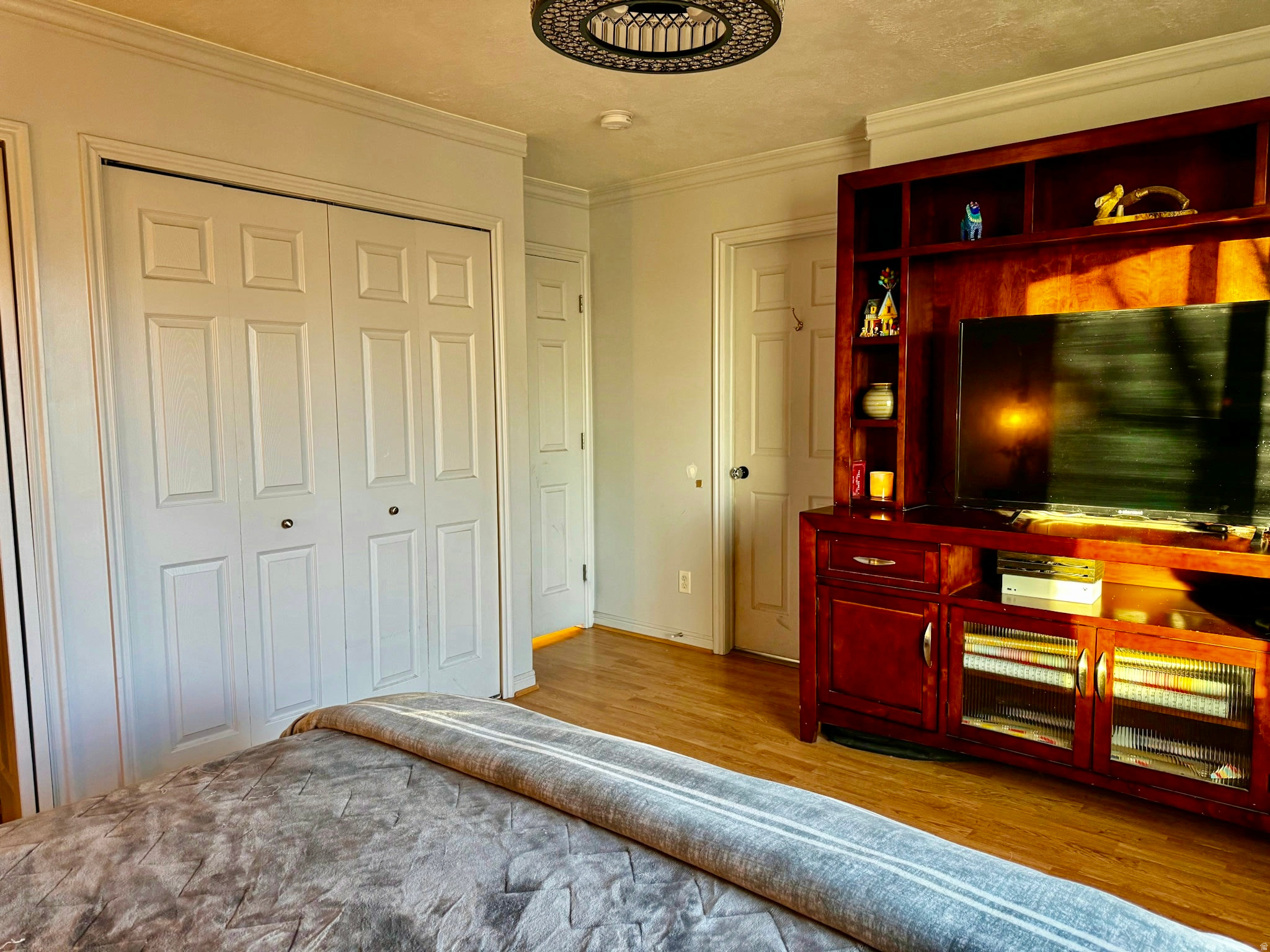 OVERLAKE ESTATES - Residential