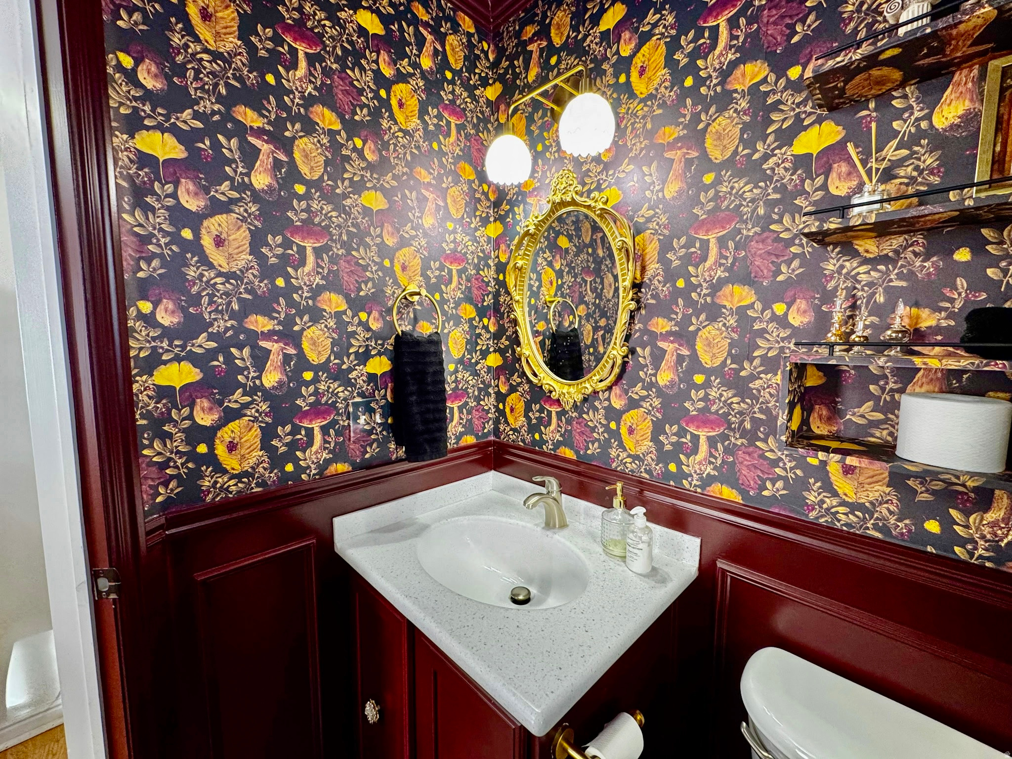 OVERLAKE ESTATES - Residential