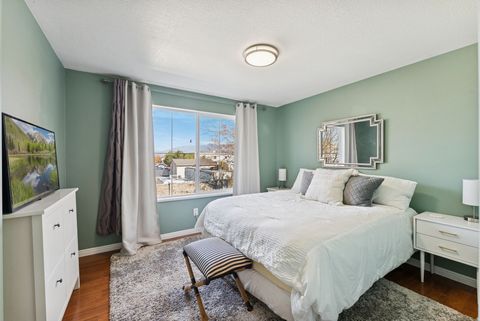 Tiny photo for 908 HALSTEAD DR N, North Salt Lake, UT 84054 (MLS # 2121144)