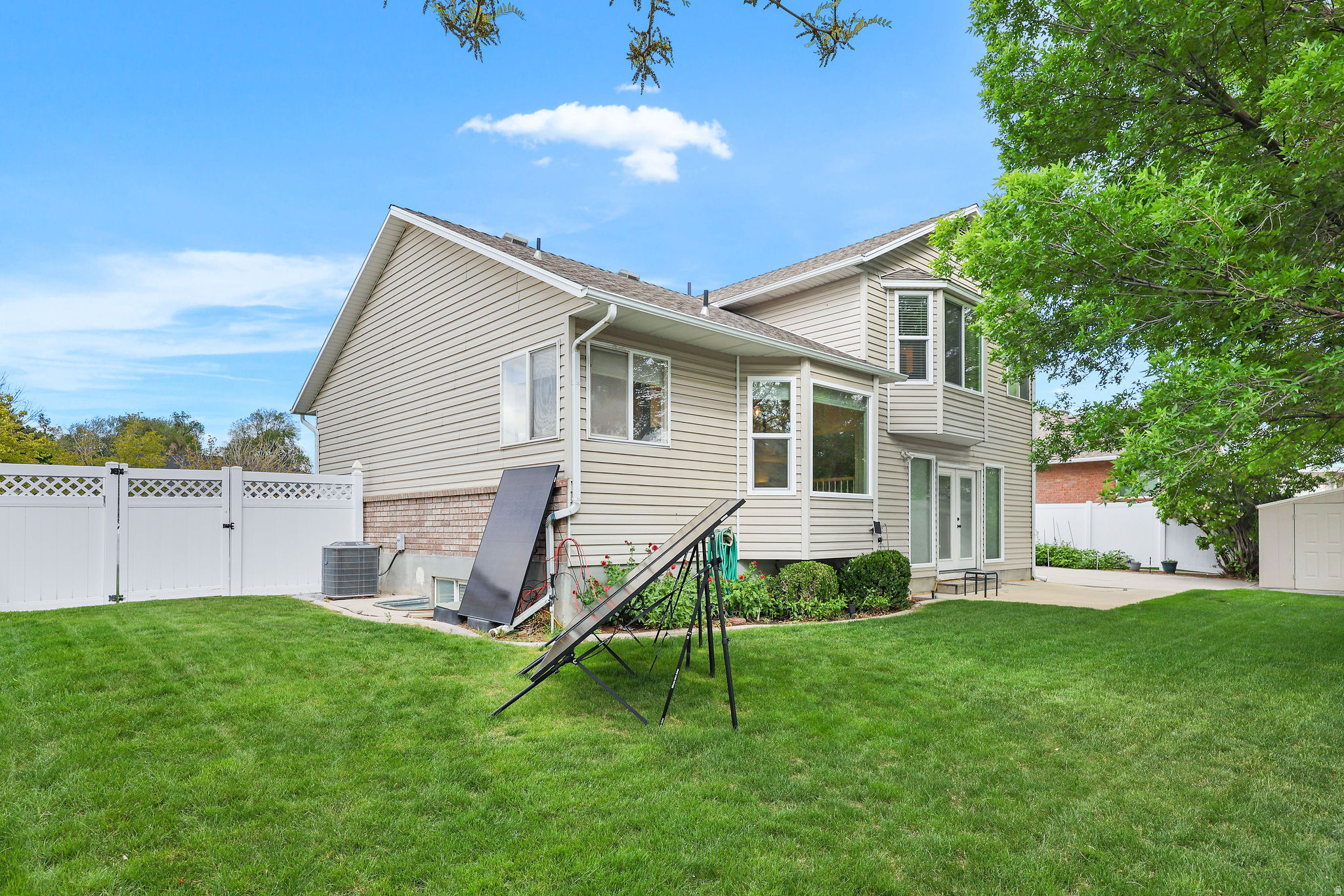 BARTON HOLLOW - Residential