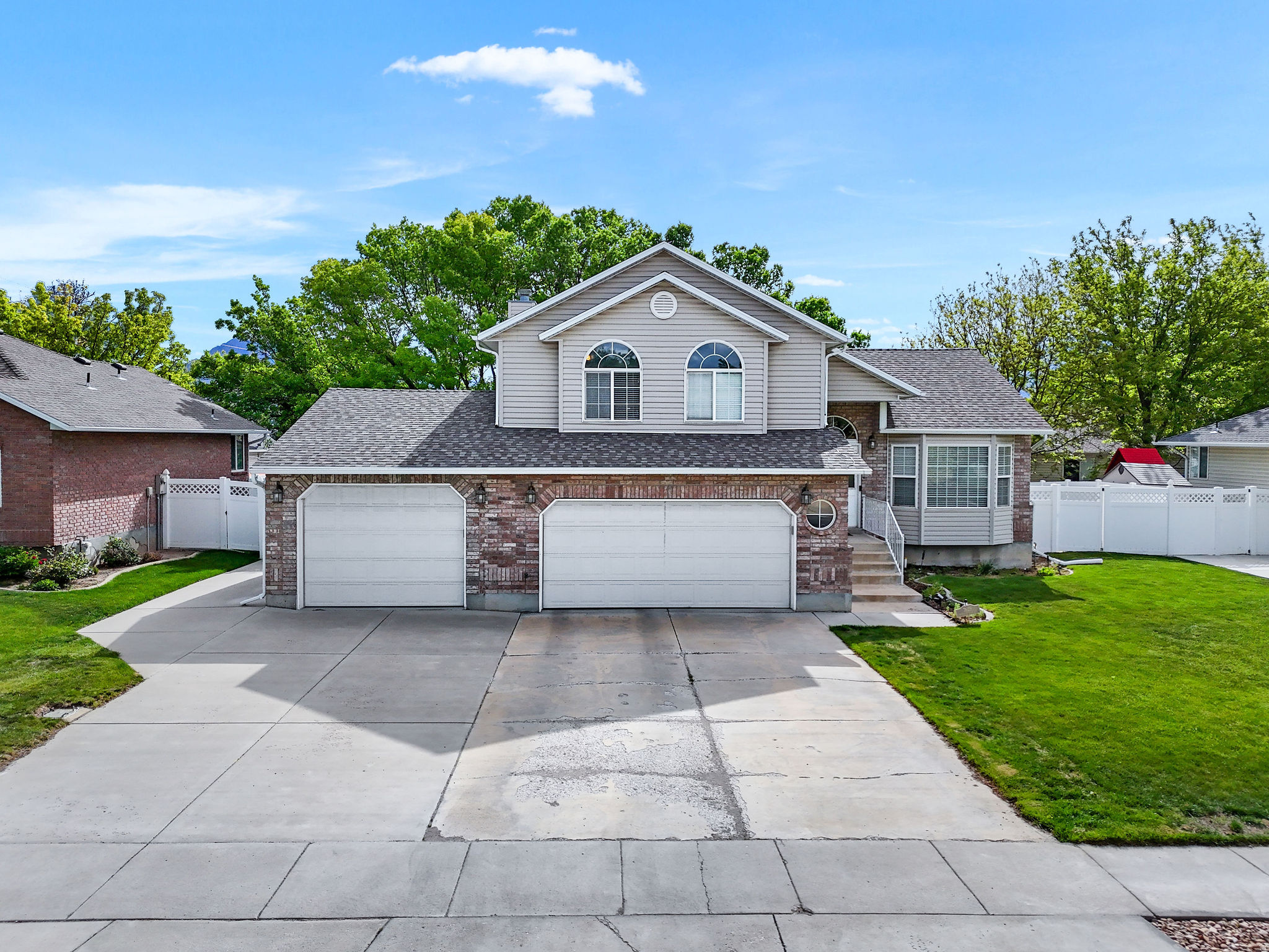 BARTON HOLLOW - Residential
