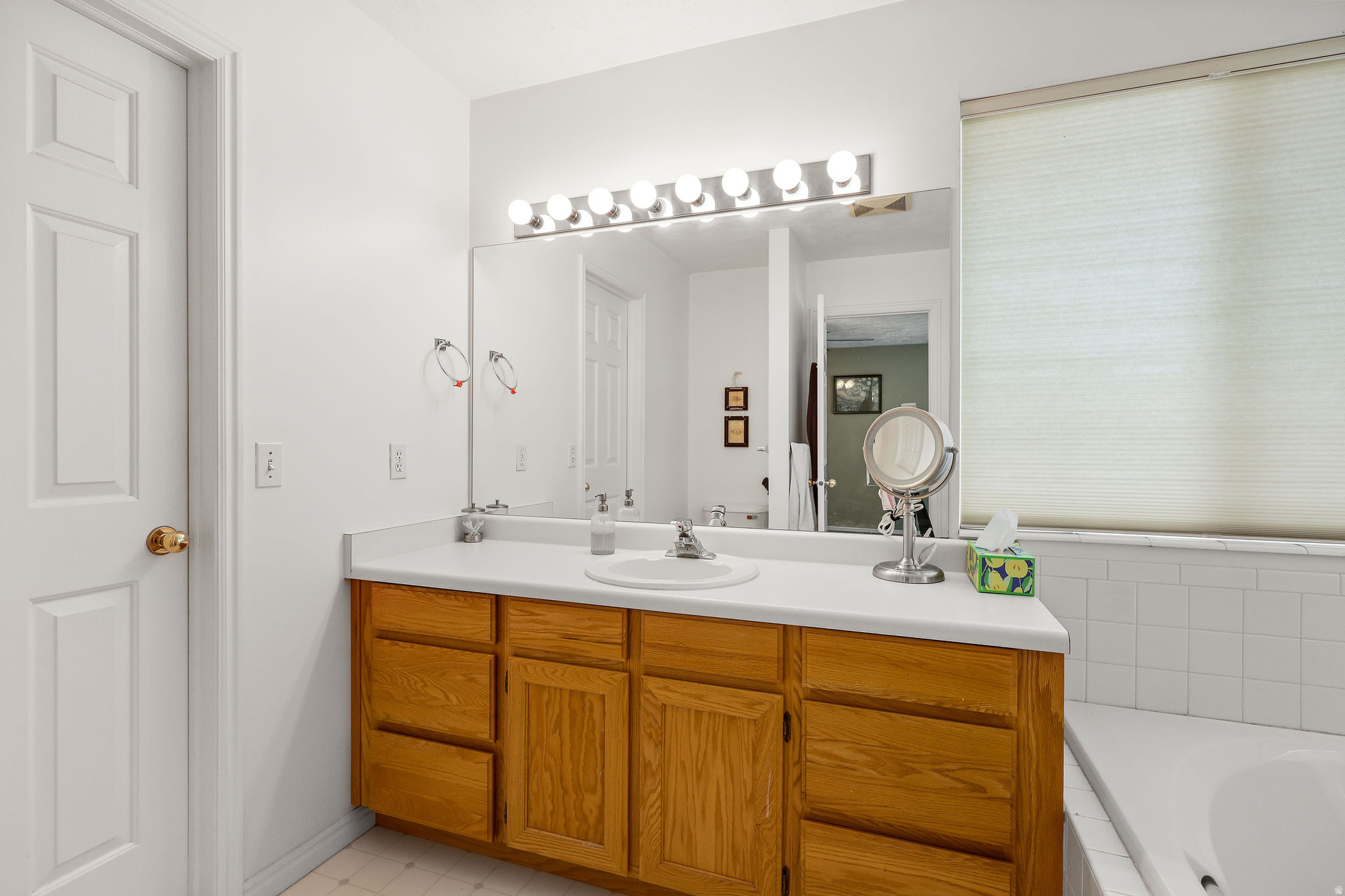 BARTON HOLLOW - Residential