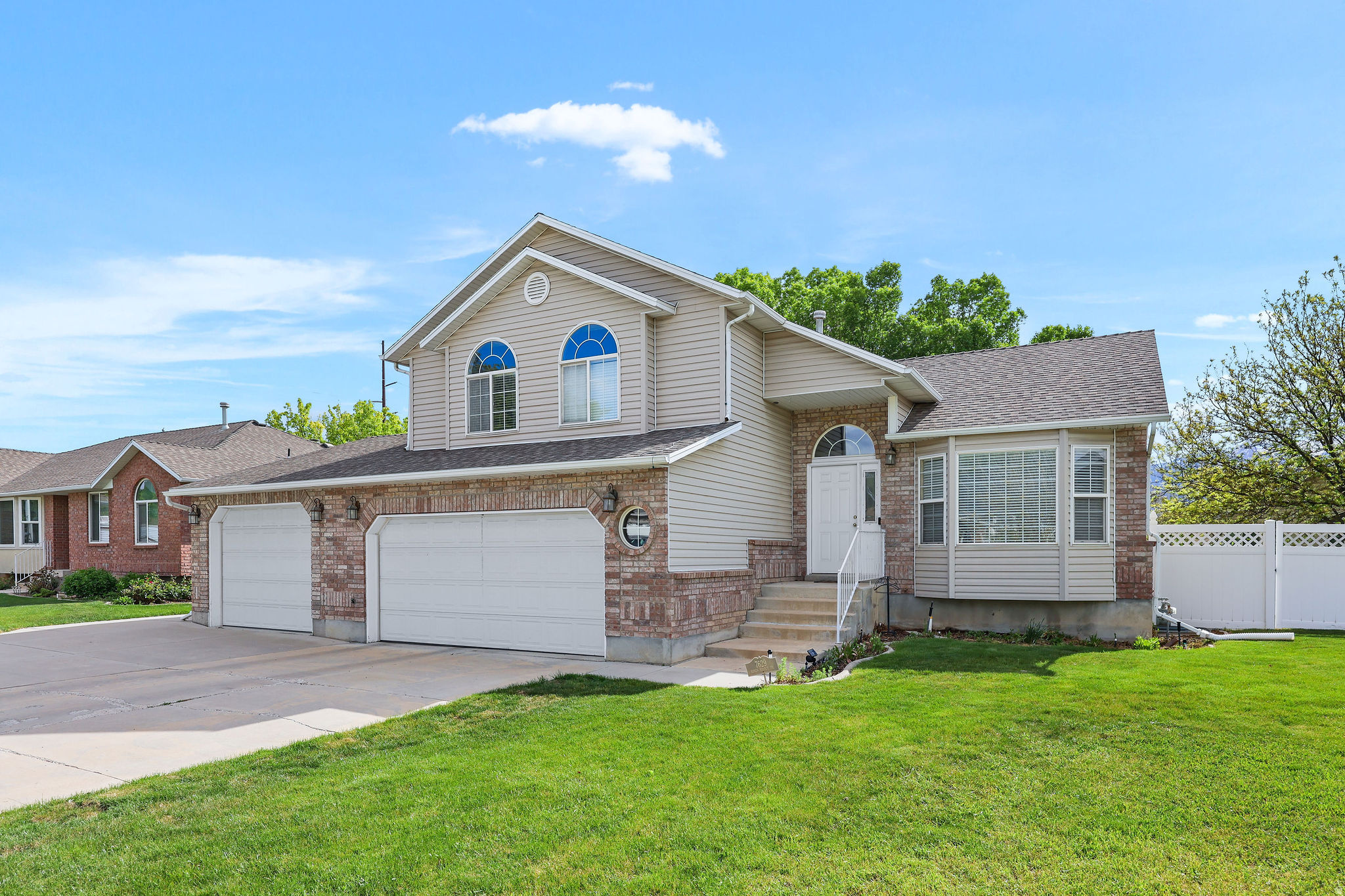 BARTON HOLLOW - Residential