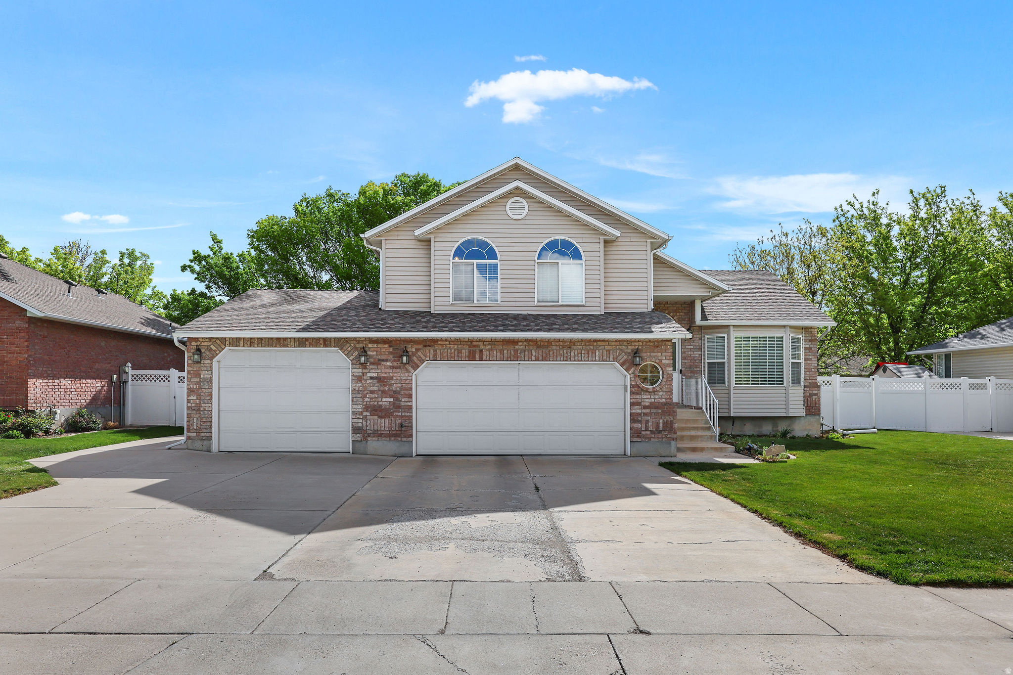 BARTON HOLLOW - Residential
