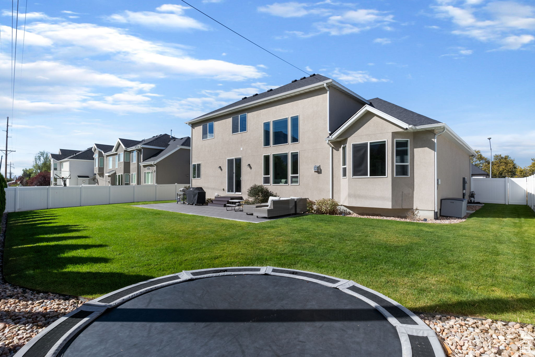 DEERFIELD ESTATES - Residential