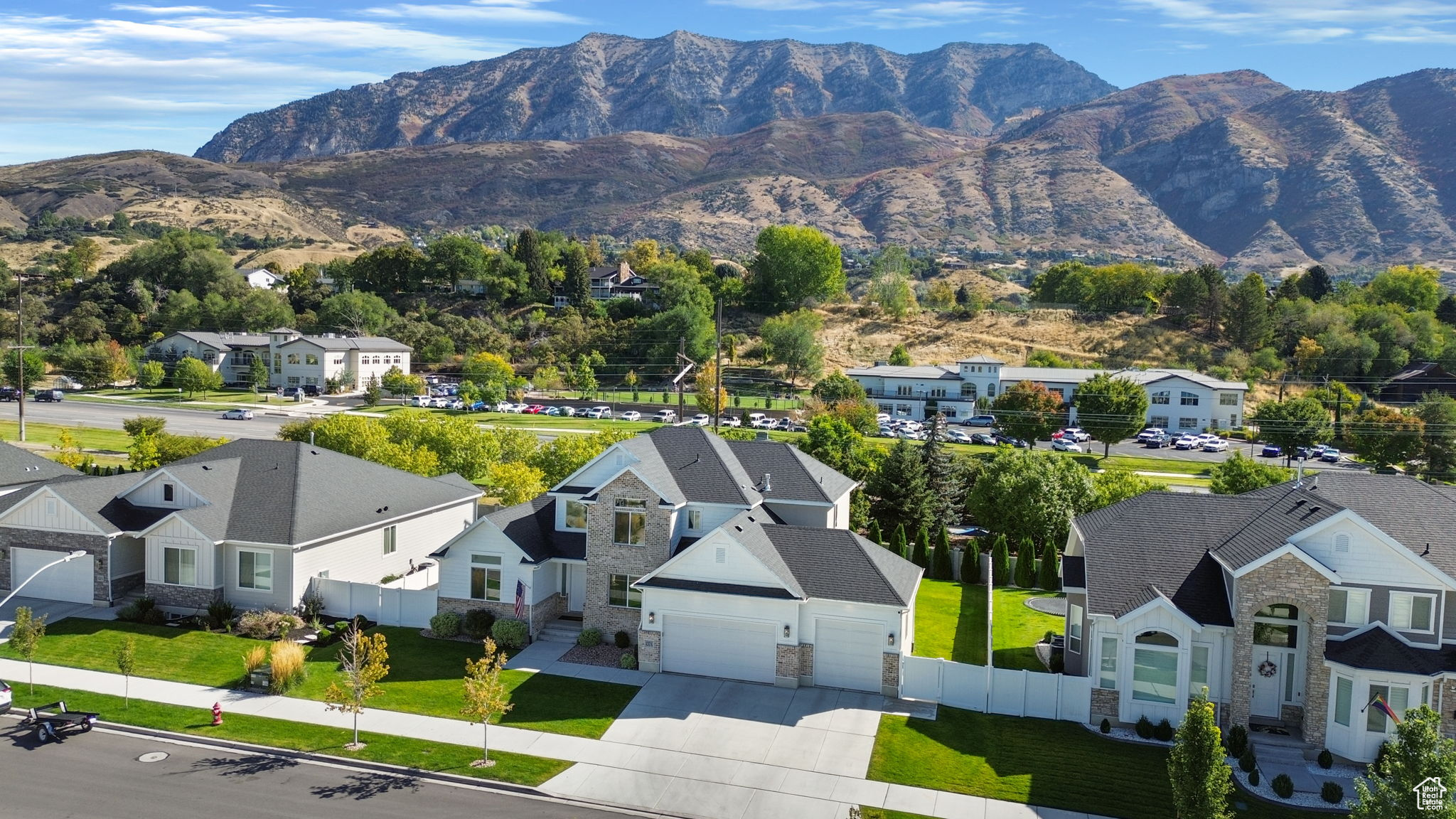DEERFIELD ESTATES - Residential