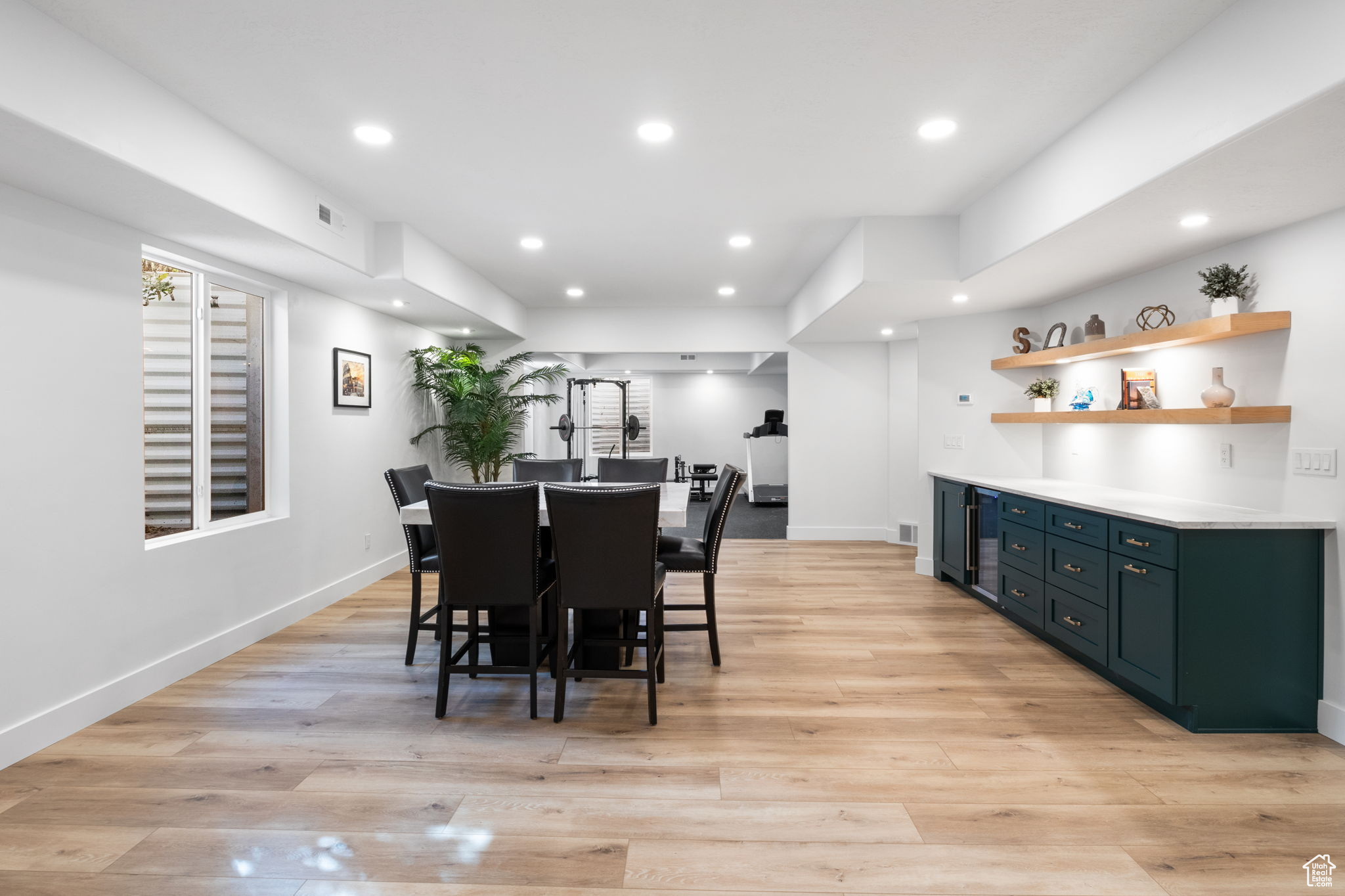 DEERFIELD ESTATES - Residential