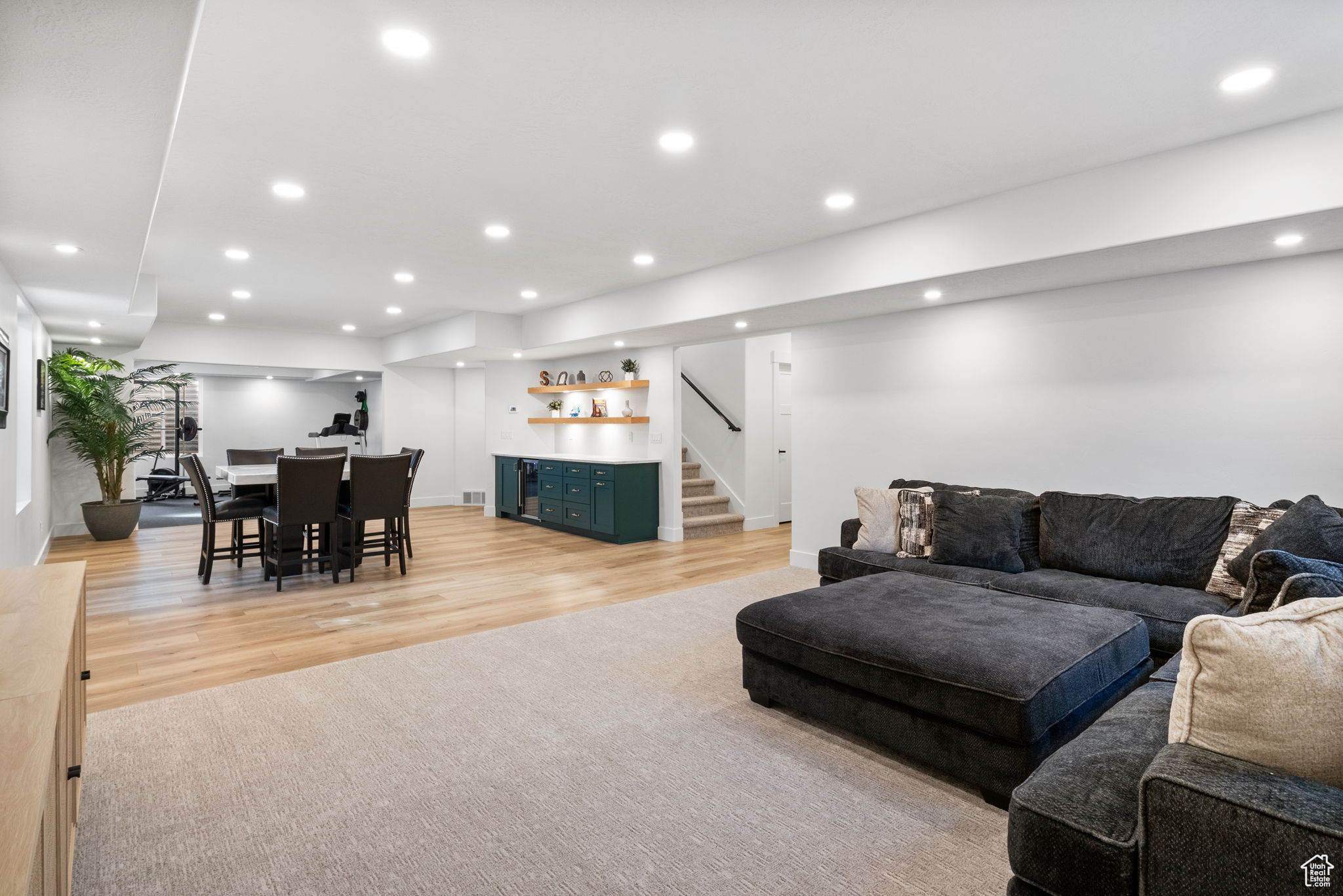 DEERFIELD ESTATES - Residential
