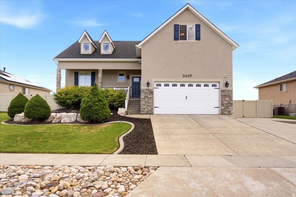 Photo of 3449 JUPITER HILLS DR, Syracuse, UT 84075 (MLS # 2169095)