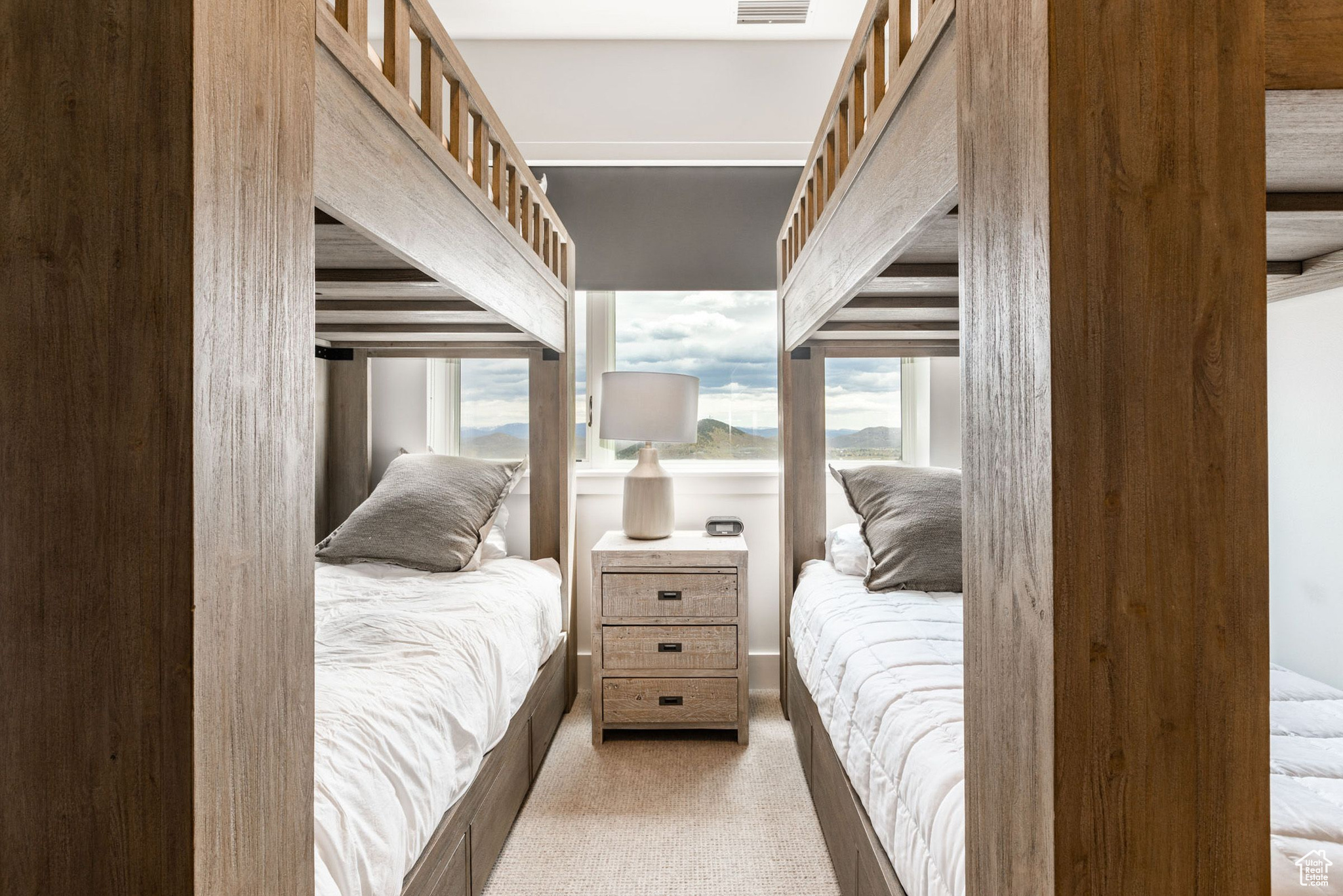 APEX RESIDENCECS - Residential