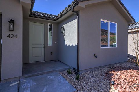Tiny photo for 840 TWIN LAKES DR #424, Saint George, UT 84770 (MLS # 2125892)