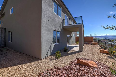 Tiny photo for 840 TWIN LAKES DR #424, Saint George, UT 84770 (MLS # 2125892)