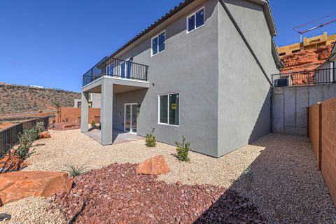 Tiny photo for 840 TWIN LAKES DR #424, Saint George, UT 84770 (MLS # 2125892)