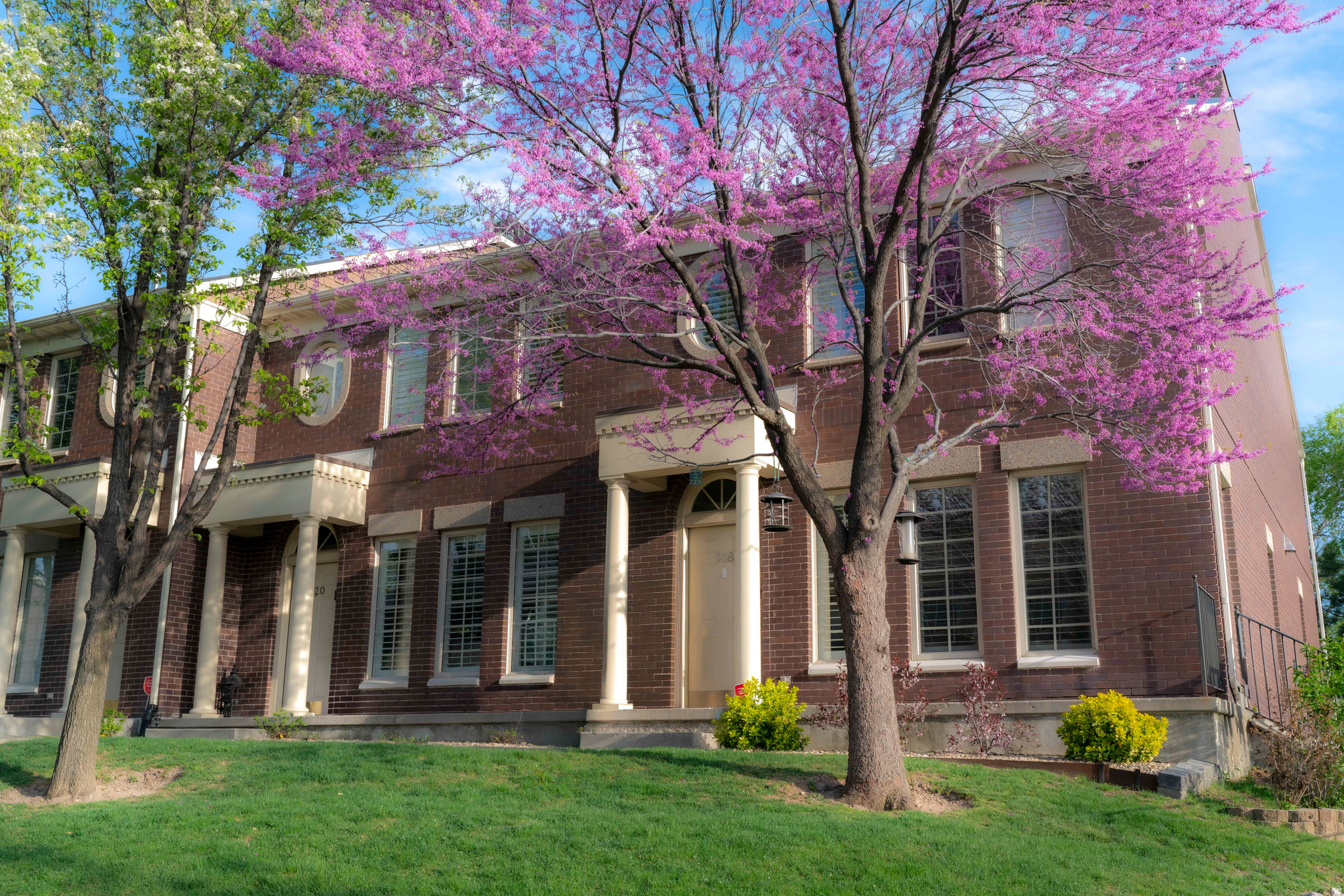 HILLTOP PARK - Residential