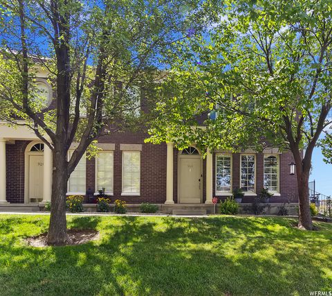 Tiny photo for 918 E SAGE PARK LN, Millcreek, UT 84117 (MLS # 2134907)