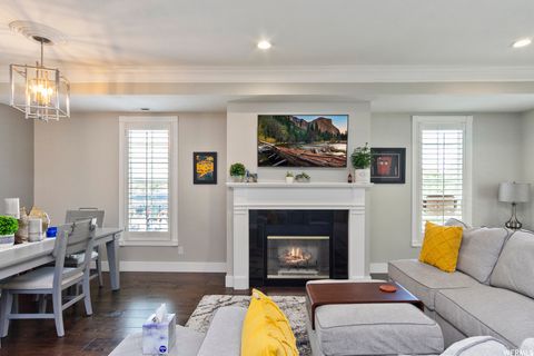 Tiny photo for 918 E SAGE PARK LN, Millcreek, UT 84117 (MLS # 2134907)