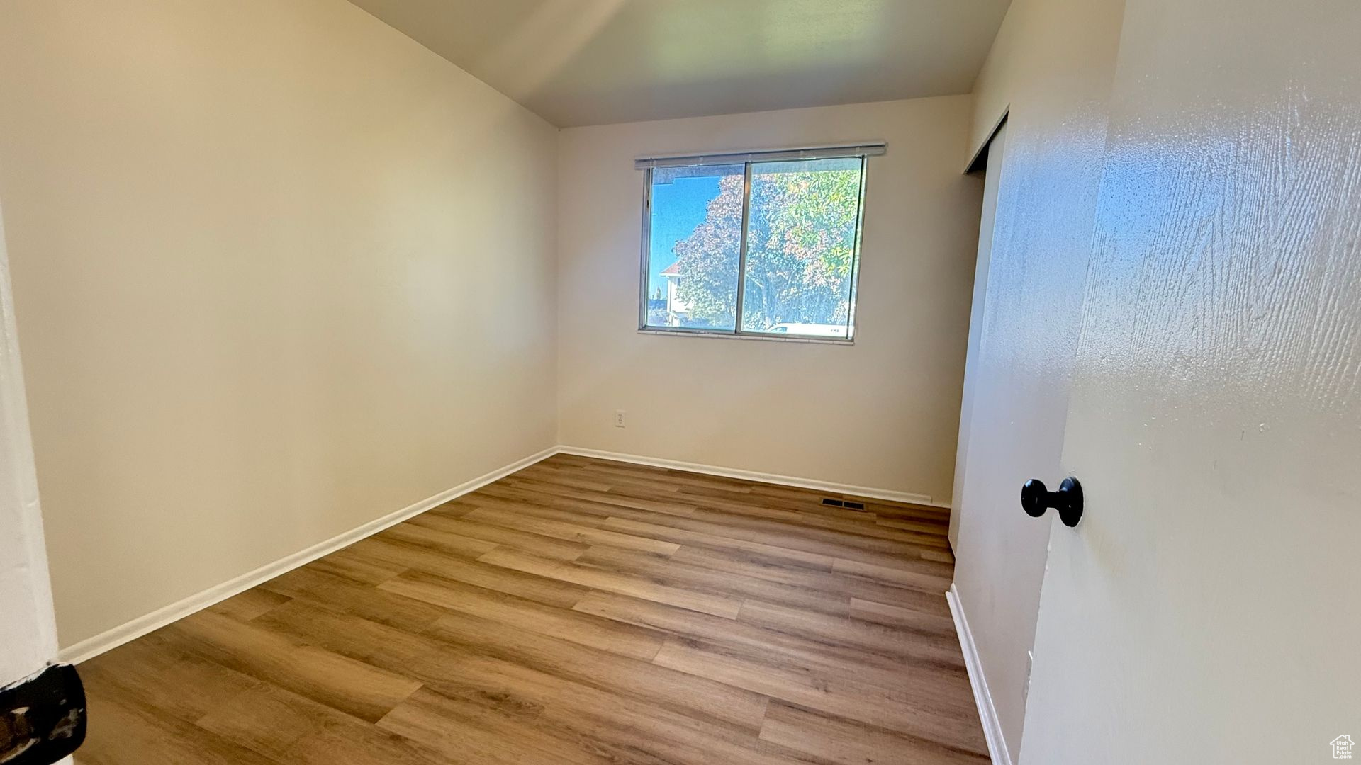 KIMBERLY CRE - Residential Lease