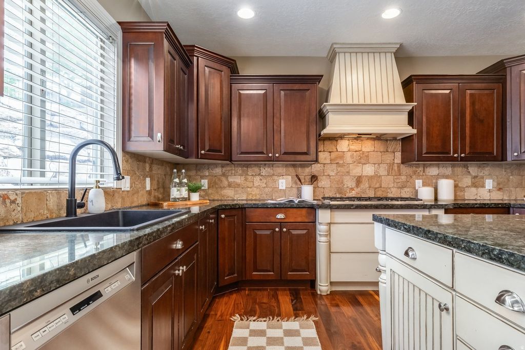 Photo of 153 S EUGENE ST, North Salt Lake, UT 84054 (MLS # 2156532)