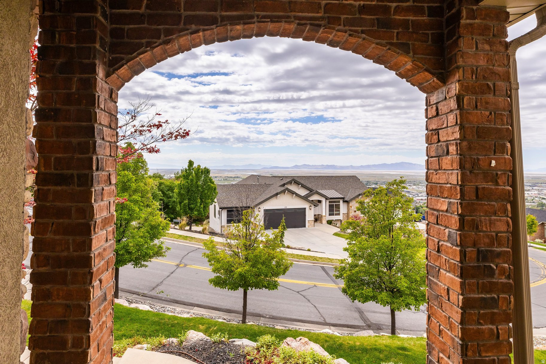SCENIC HILLS #3 - Residential