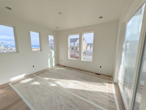 Tiny photo for 11332 S SILVER POND DR W #320, South Jordan, UT 84009 (MLS # 2128701)
