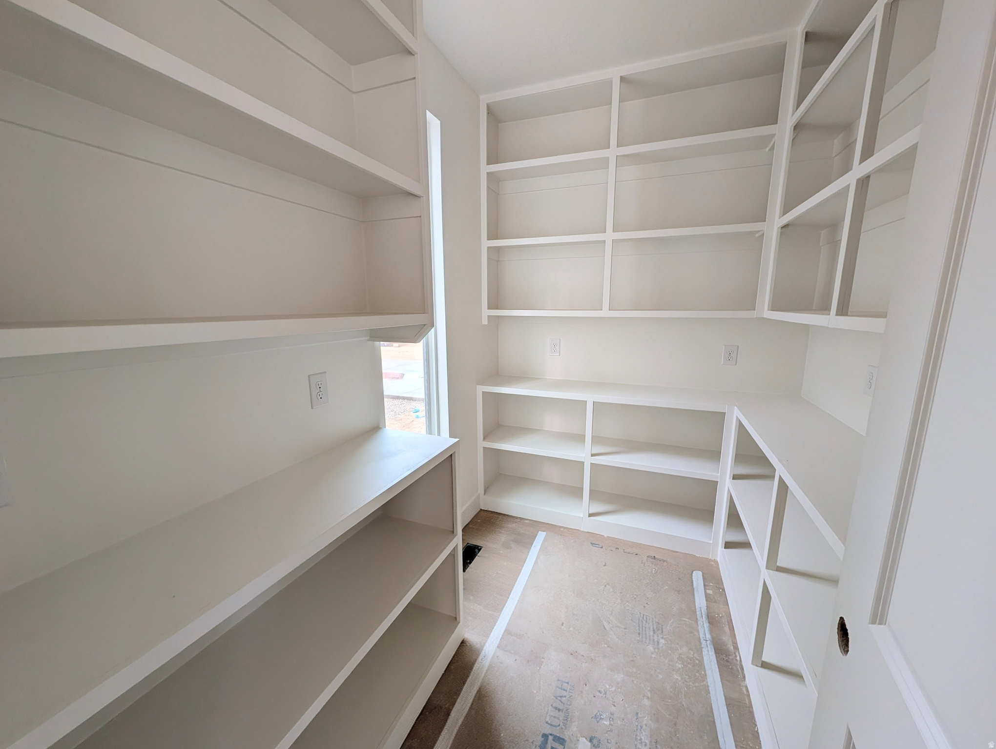 DAYBREAK - Residential