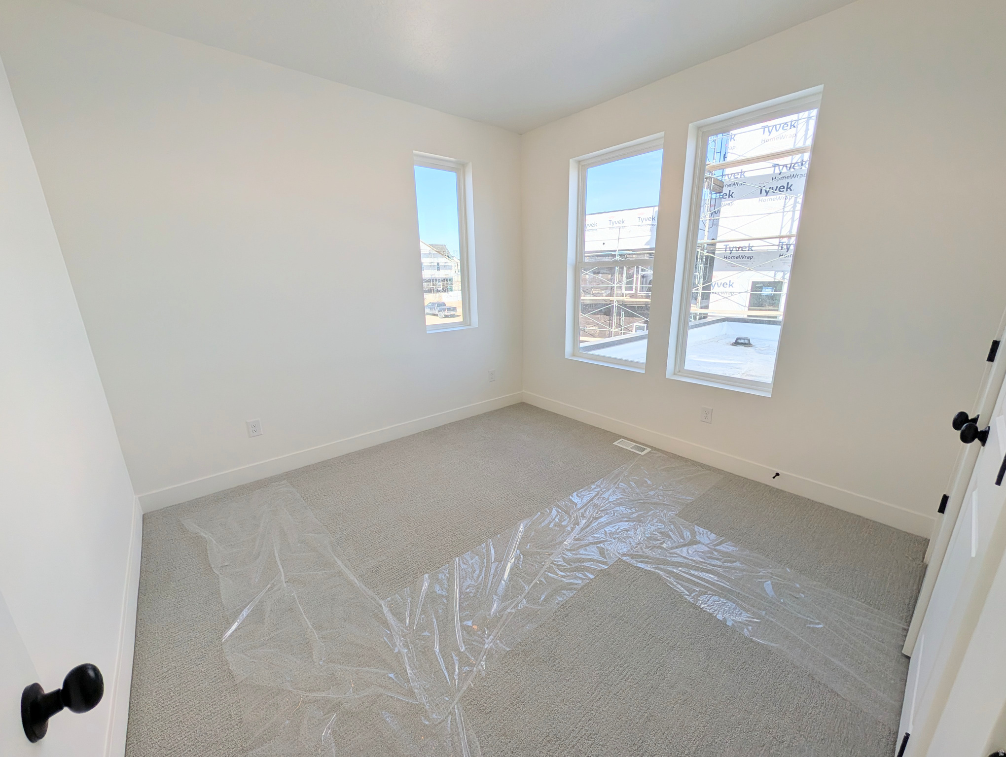 DAYBREAK - Residential