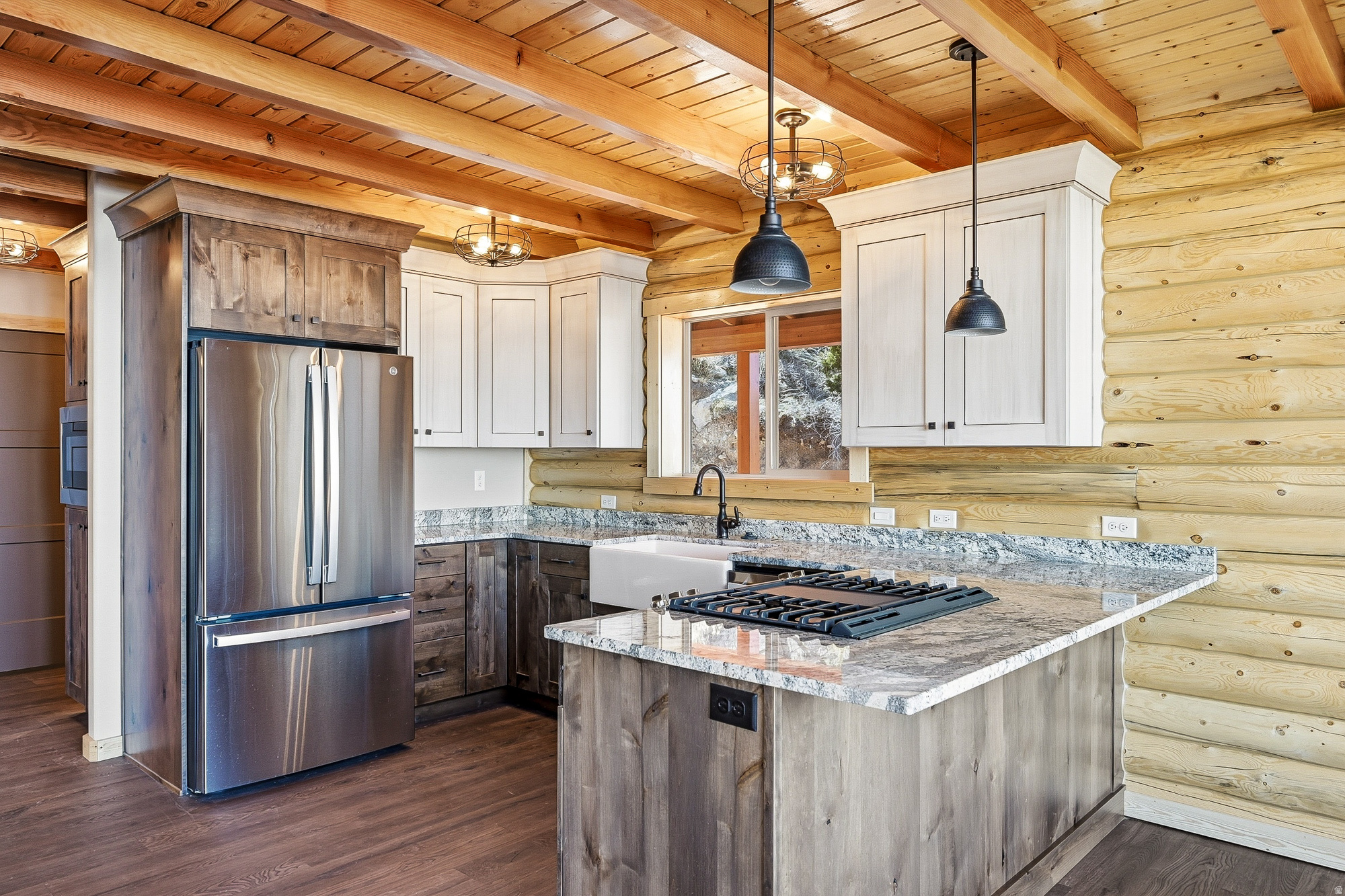 CEDAR HIGHLANDS - Residential