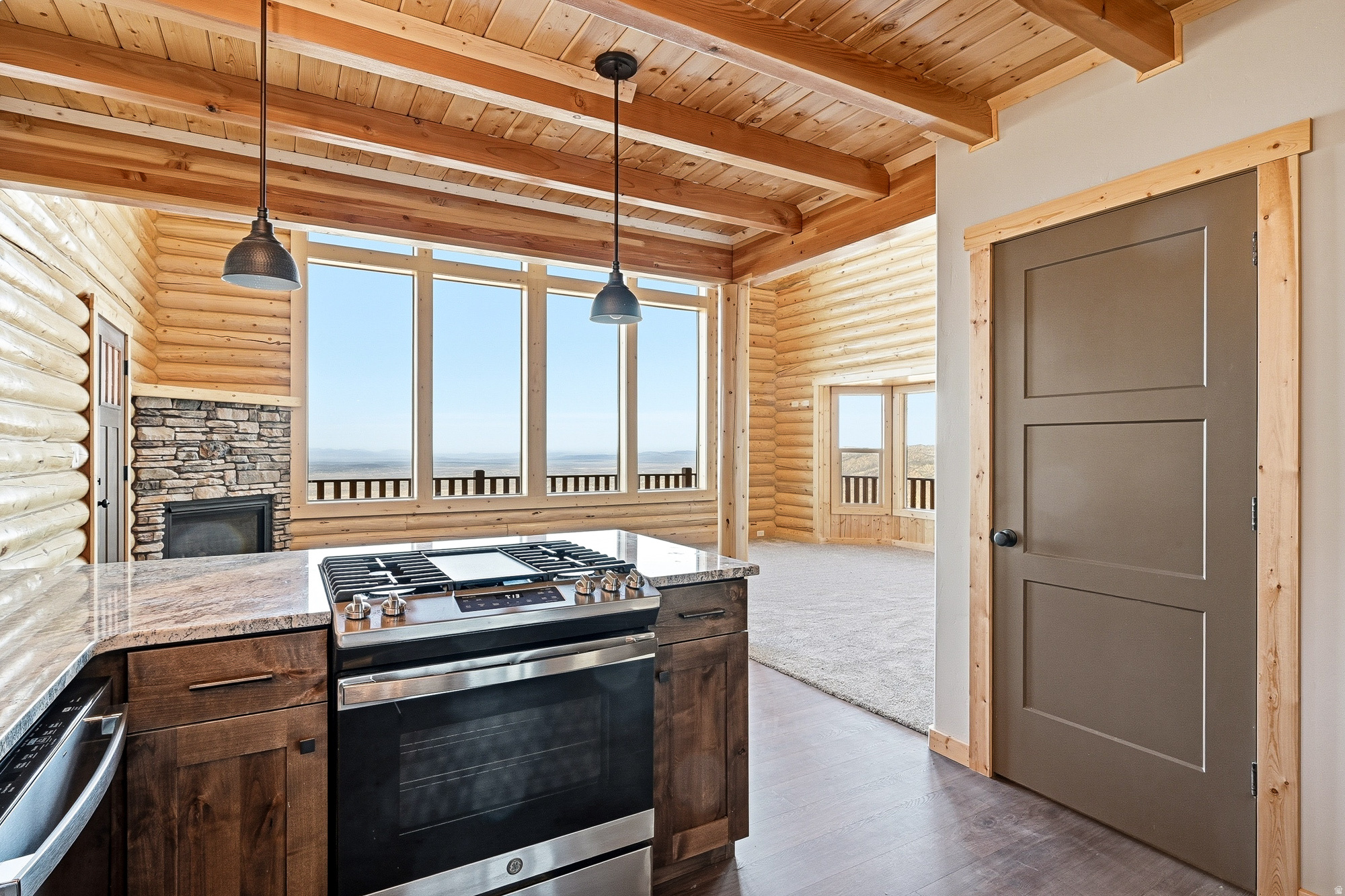 CEDAR HIGHLANDS - Residential