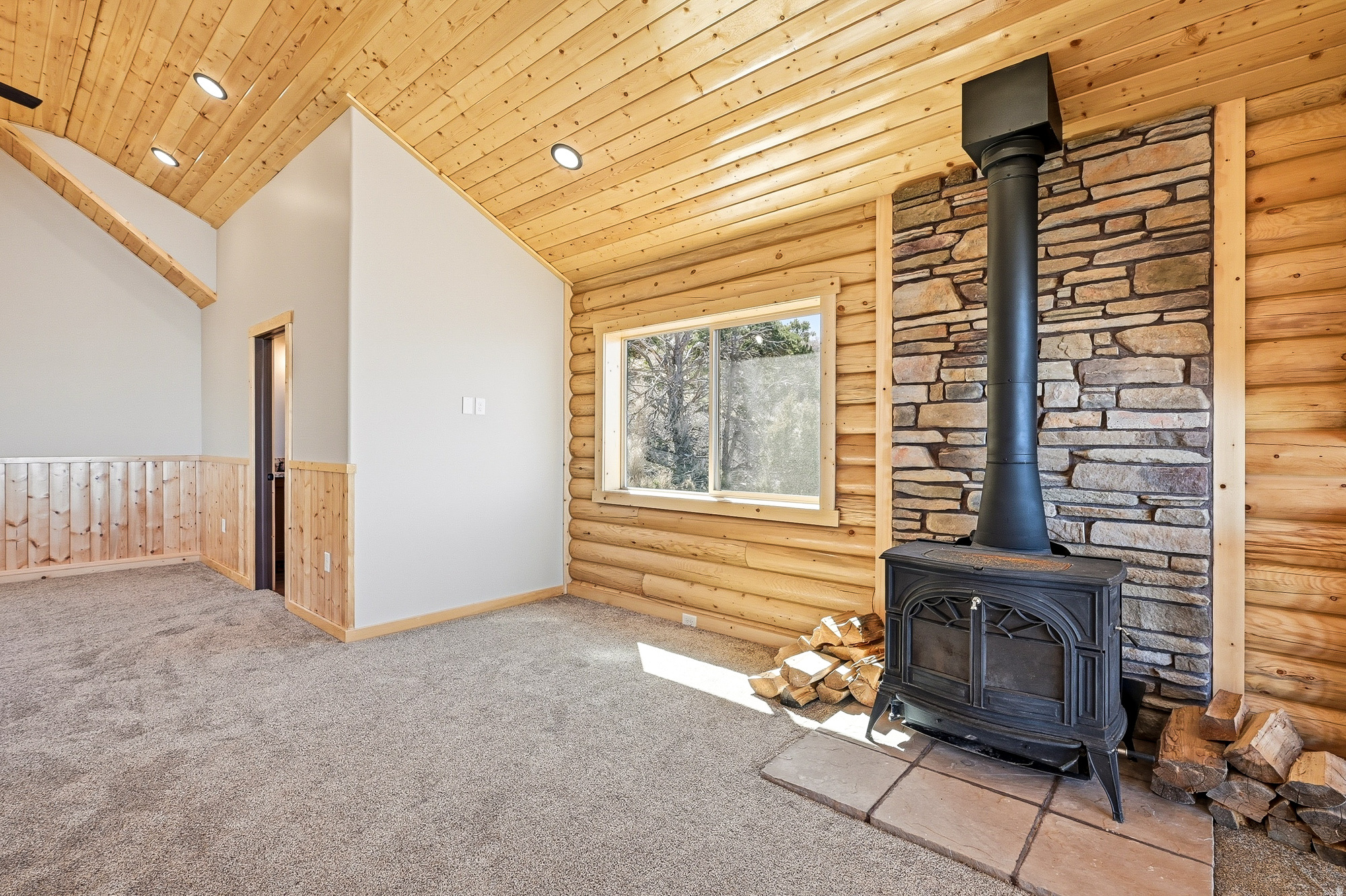 CEDAR HIGHLANDS - Residential