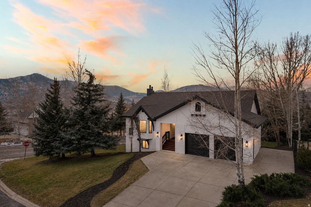 Photo of 8850 UPPER LANDO LN, Park City, UT 84098 (MLS # 2171613)