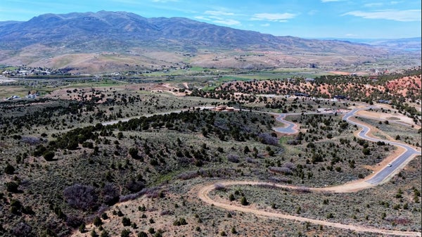 2414 DEER CREST DR 28, COALVILLE, UT 84017 - Image ed2399c6beaeee65e2a55adbb78d4110/3324176377
