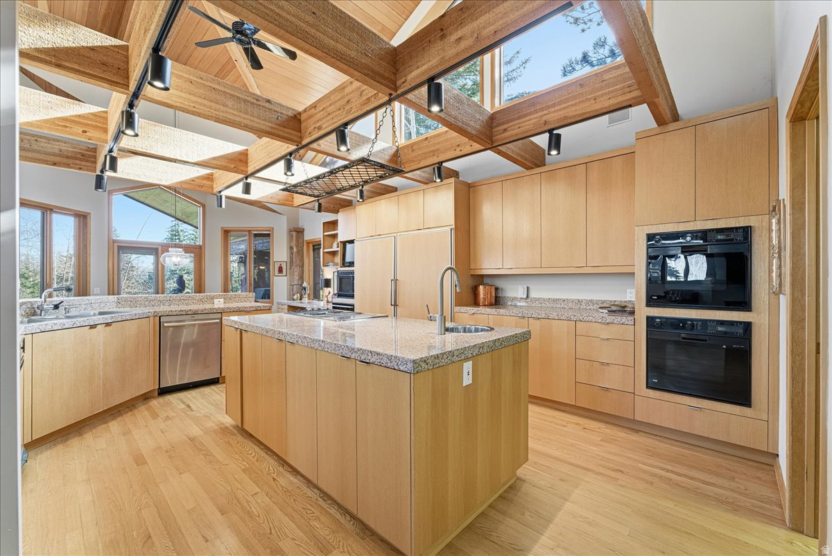 THAYNES CANYON SUBDIVISION - Residential