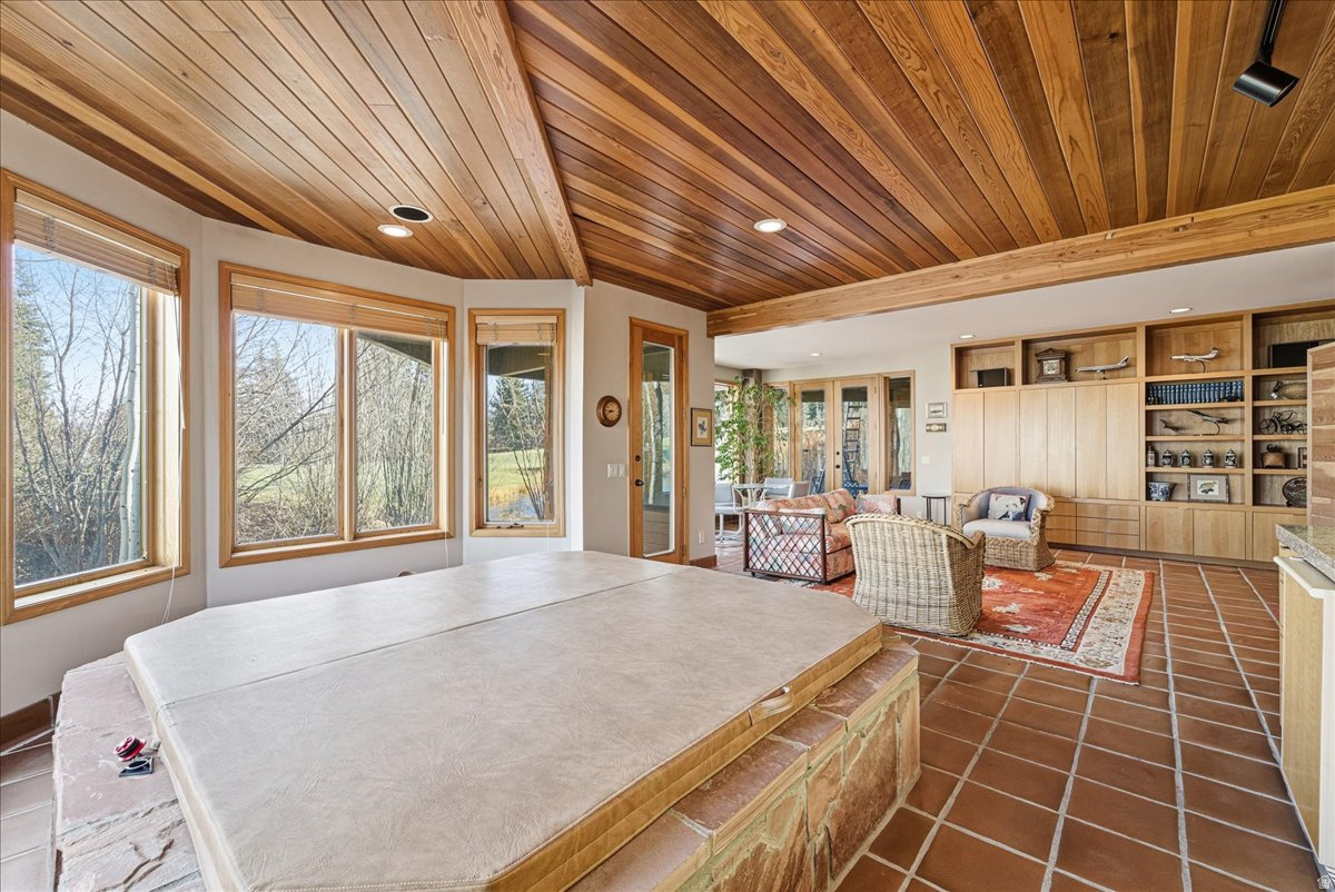 THAYNES CANYON SUBDIVISION - Residential