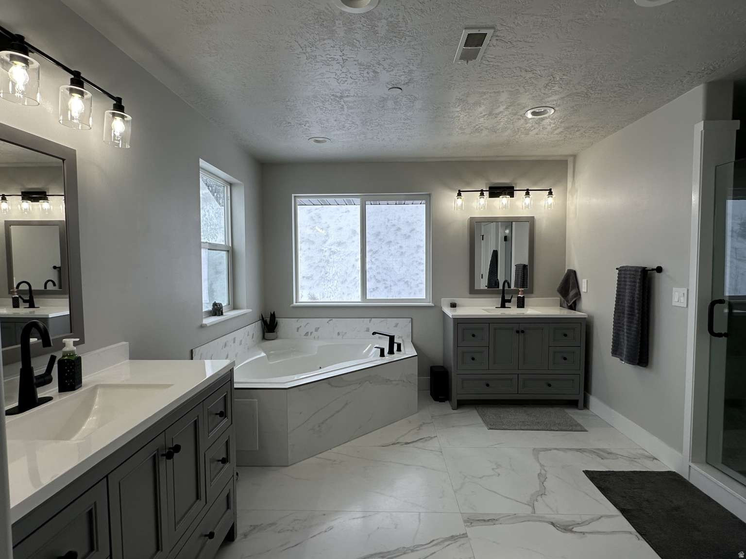 OAK VISTA 4 AT SUNCREST - Residential