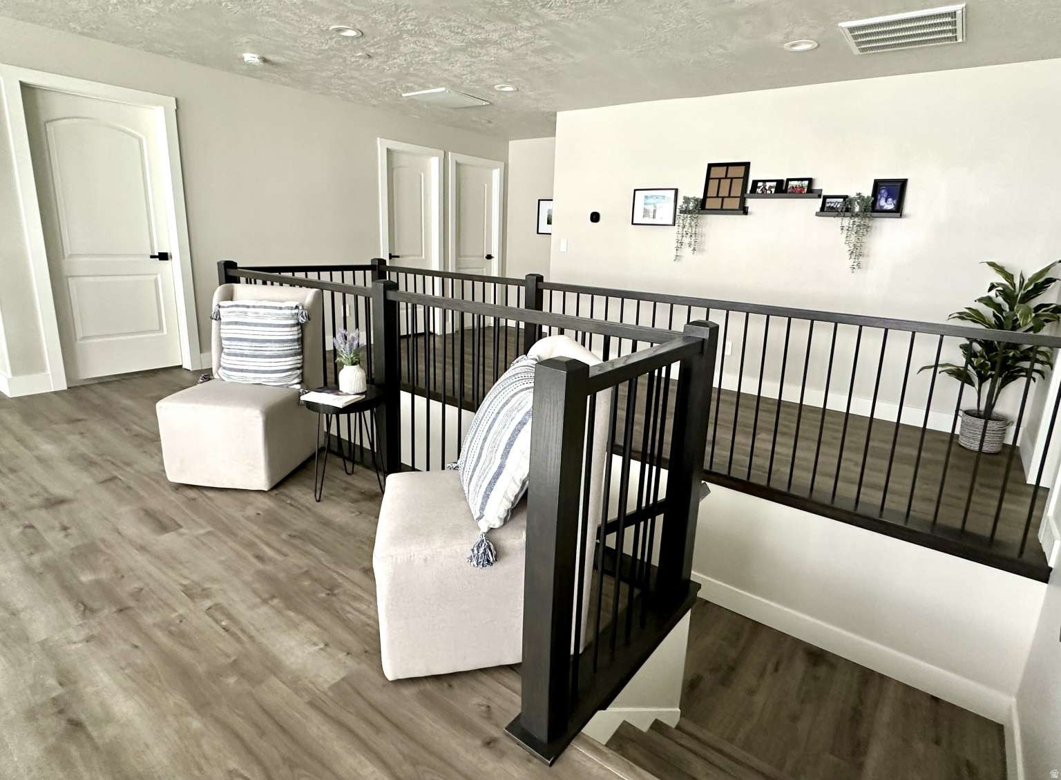 OAK VISTA 4 AT SUNCREST - Residential