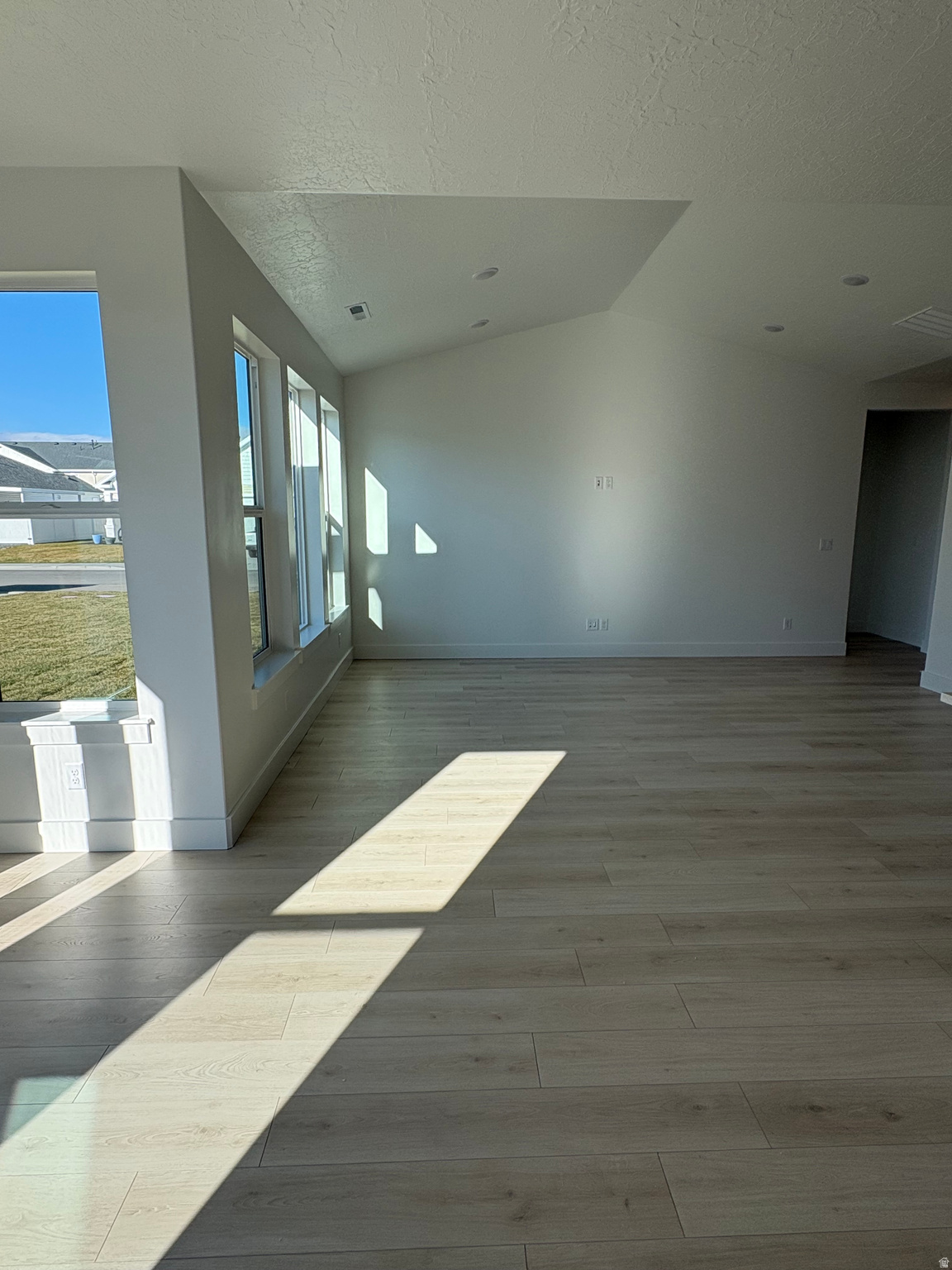 ARCHIBALD ESTATES - Residential