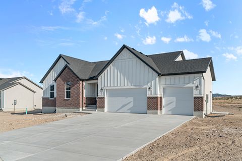 Tiny photo for 575 W COYOTE RIDGE RD, Grantsville, UT 84029 (MLS # 2125274)