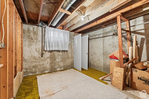 Tiny photo for 1233 E CENTER ST, Springville, UT 84663 (MLS # 2193032)