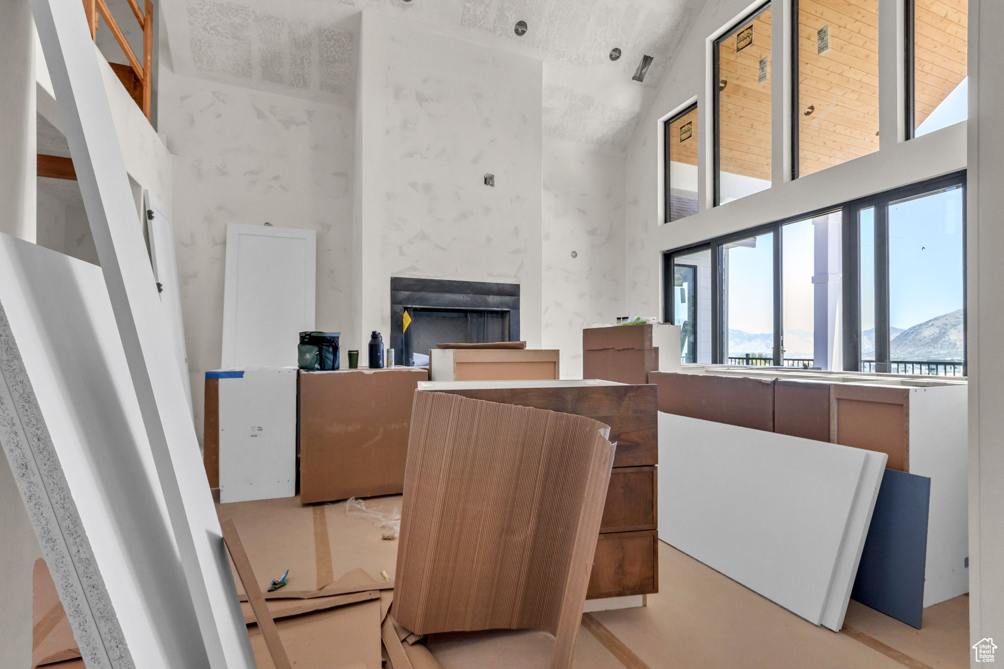 RIDGE - Residential