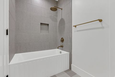 Tiny photo for 792 N MOUNTAIN DR, Elk Ridge, UT 84651 (MLS # 2114176)