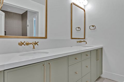 Tiny photo for 792 N MOUNTAIN DR, Elk Ridge, UT 84651 (MLS # 2114176)